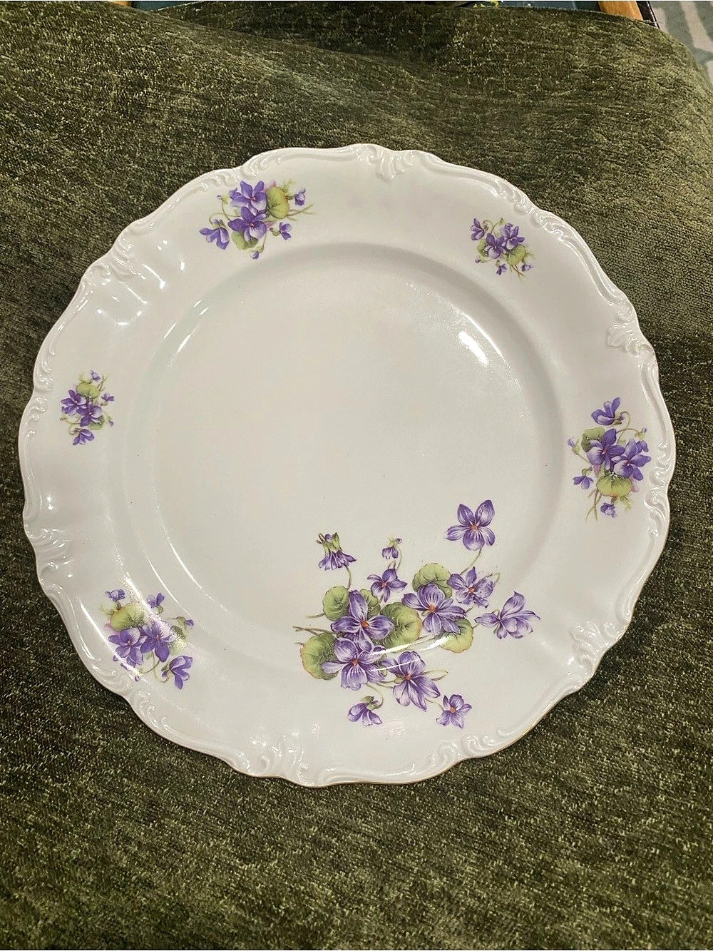 Winterling Floral Scalloped Dinner Plate White & Purple